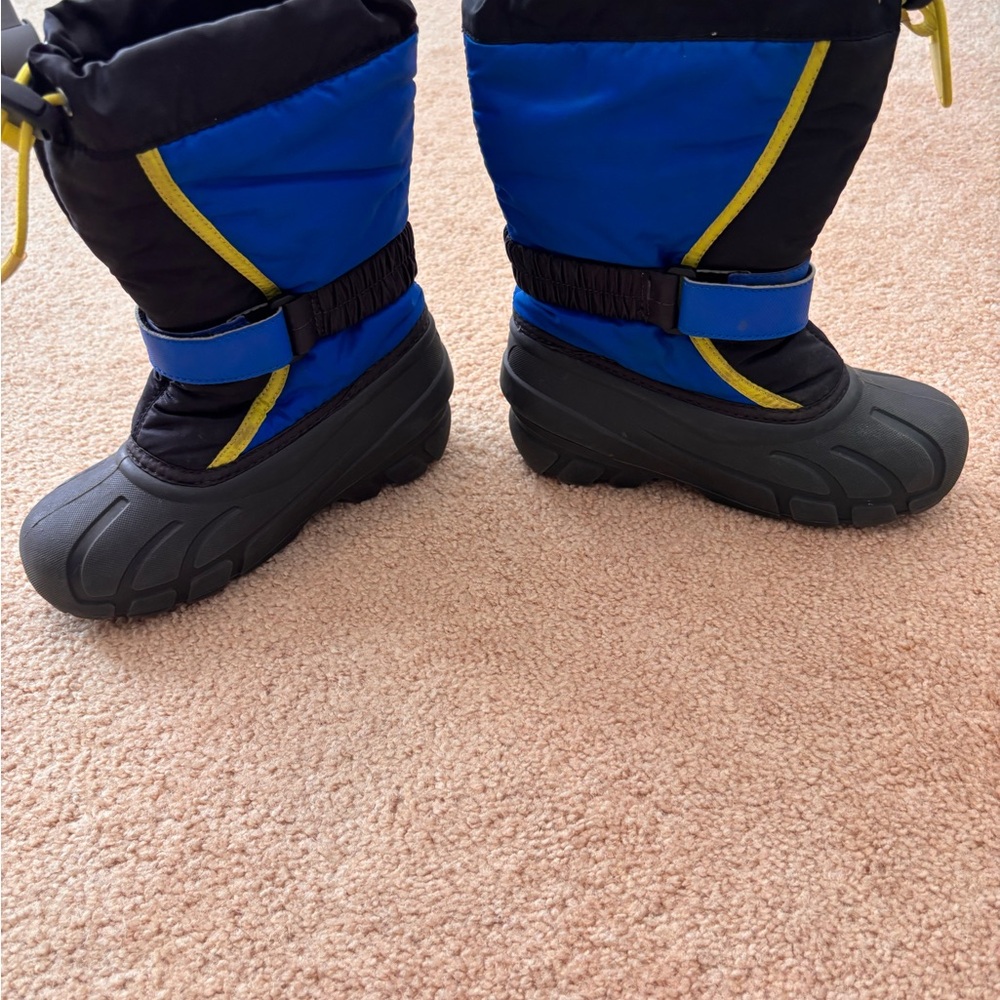 Sorel Kids Snow Boots with Removable Liners - Picture 9 of 9